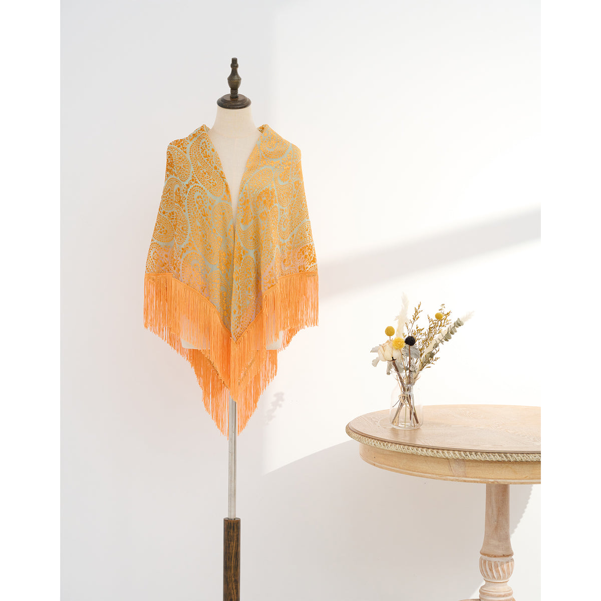 Women's fashion Square shawl with breathable tassel